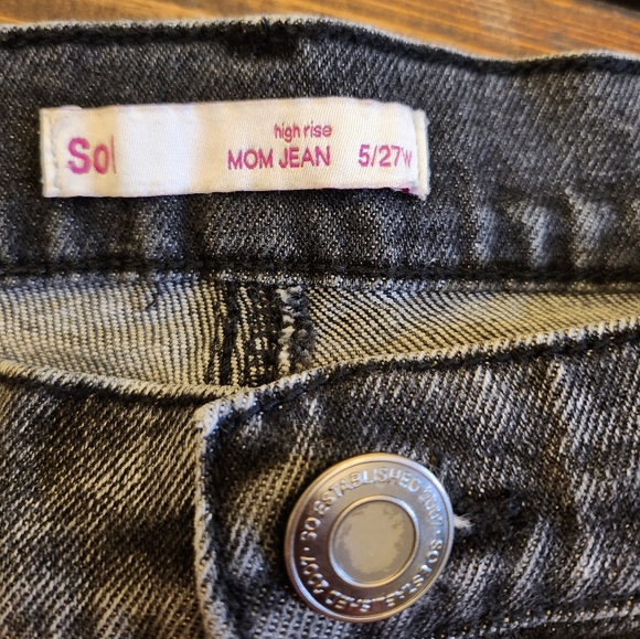 Mom Jeans! Faded Black - Picture 4 of 8